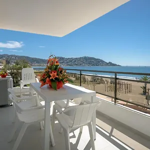 inmosantos-oasis-f5.topcostabravahotels.com/